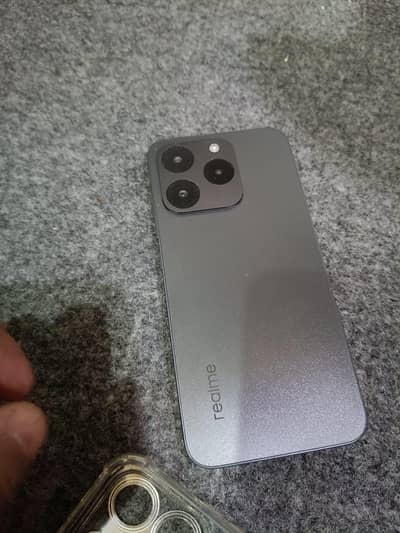 Realme 15T 10/10 2.5 months used only
