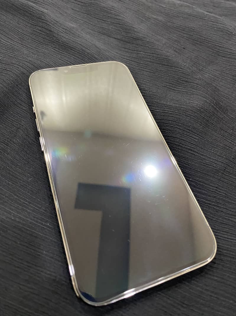 IPhone 13 pro 3