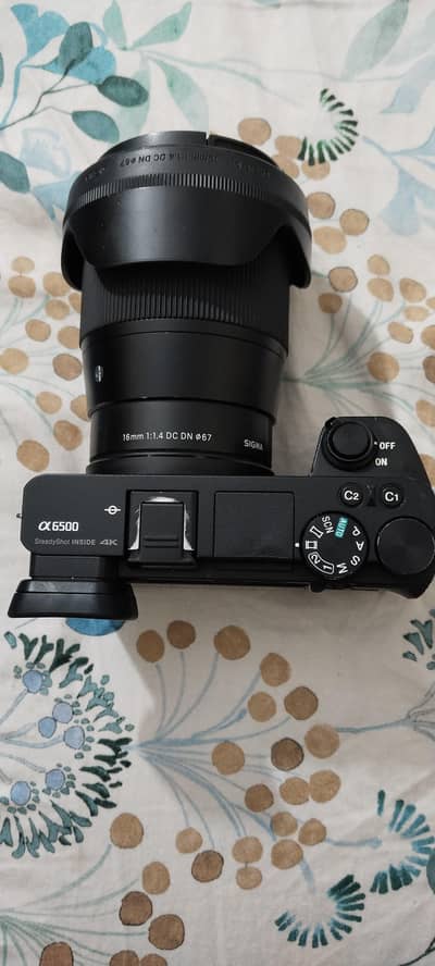 Sony 6500 & 16mm Len's