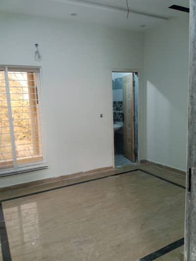 5 Marla Full House Available For Rent