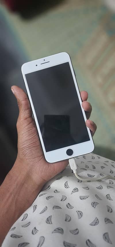 IPHONE . 7 puls pta 256 gb . . . exj bi ho jy ga