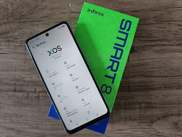 Infinix smart 8 complete box 10/10 condition 0