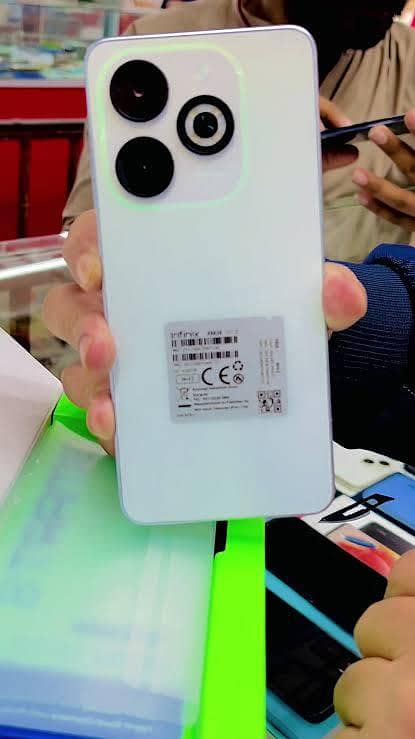 Infinix smart 8 complete box 10/10 condition 1