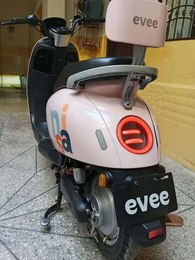 eve Scooty for sale model 2024