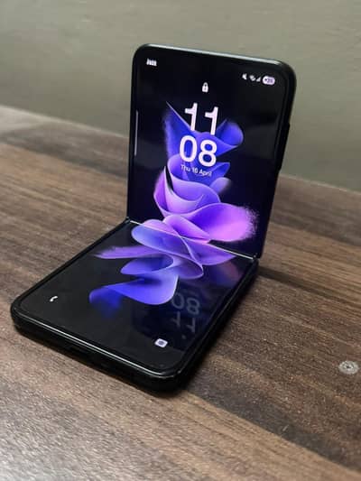 Samsung Z flip 3 (5G PTA) (256GB)
