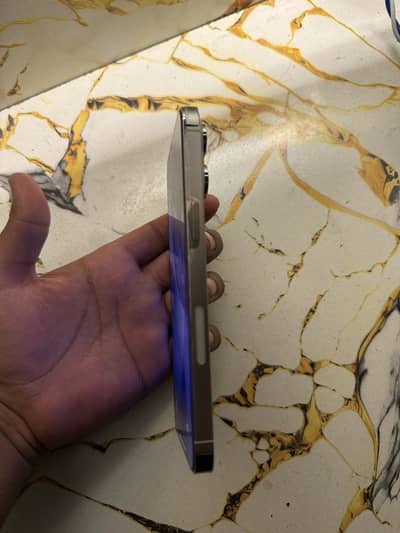 iPhone 14 pro max jv