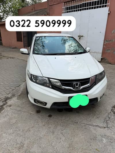 Honda city 2018 for only serious buyers call on 0322-590-9999