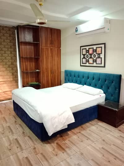 Luxury furnished 2bed apartment for rent in bahria town phase 2