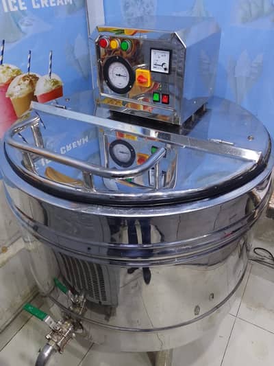 8 Mann Milk Chiller & Complete Food Business Setup for Sale