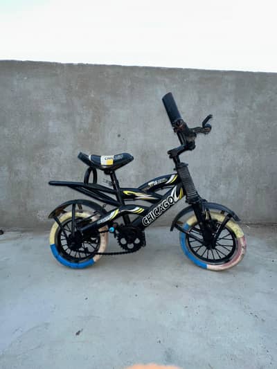 CHICAGO Good condition