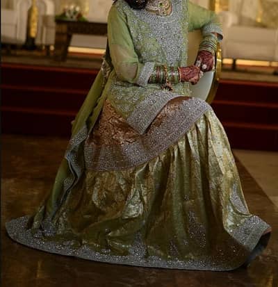 bridel mehandi lehnda