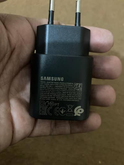 samsung 25 w  100% orignal adapter & cable