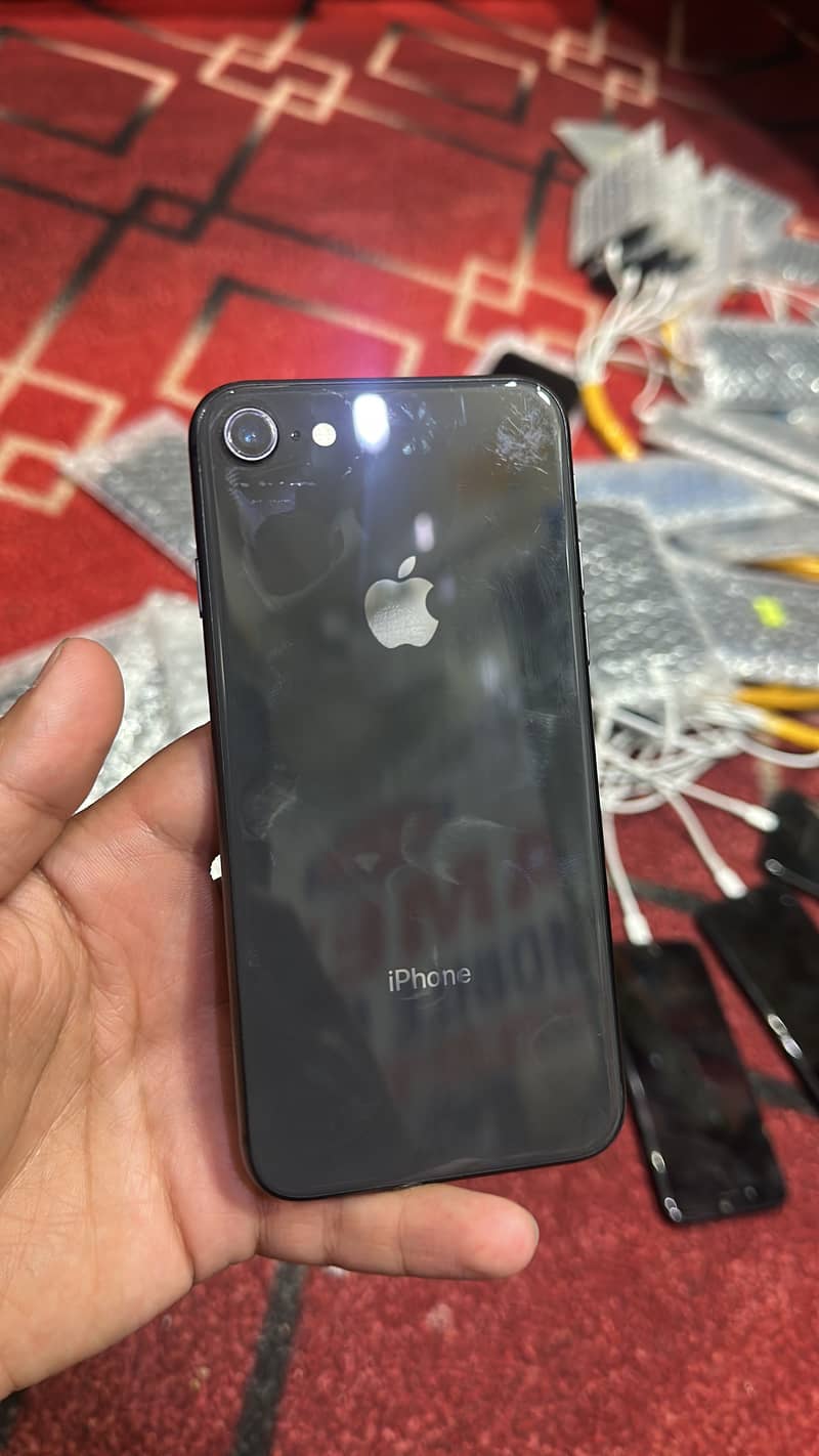 Iphone. 8 sim working 6