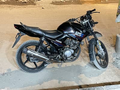 Yamaha YBR125G