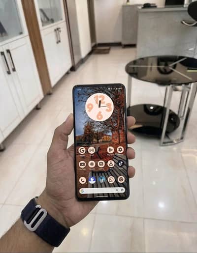 Aquos R7 Exchange Available