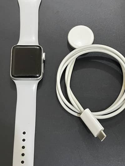 Apple Watch Series 3 (38mm Aluminium)