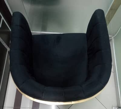 Sofa chairs and tables