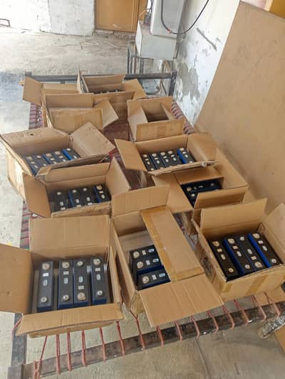 all lithium batteries  ports