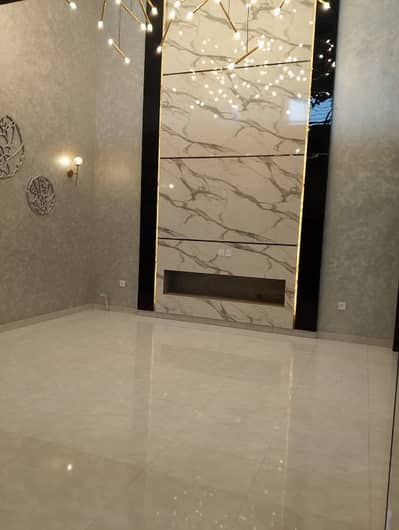 10 Marla House For Sale In Paragon City Lahore