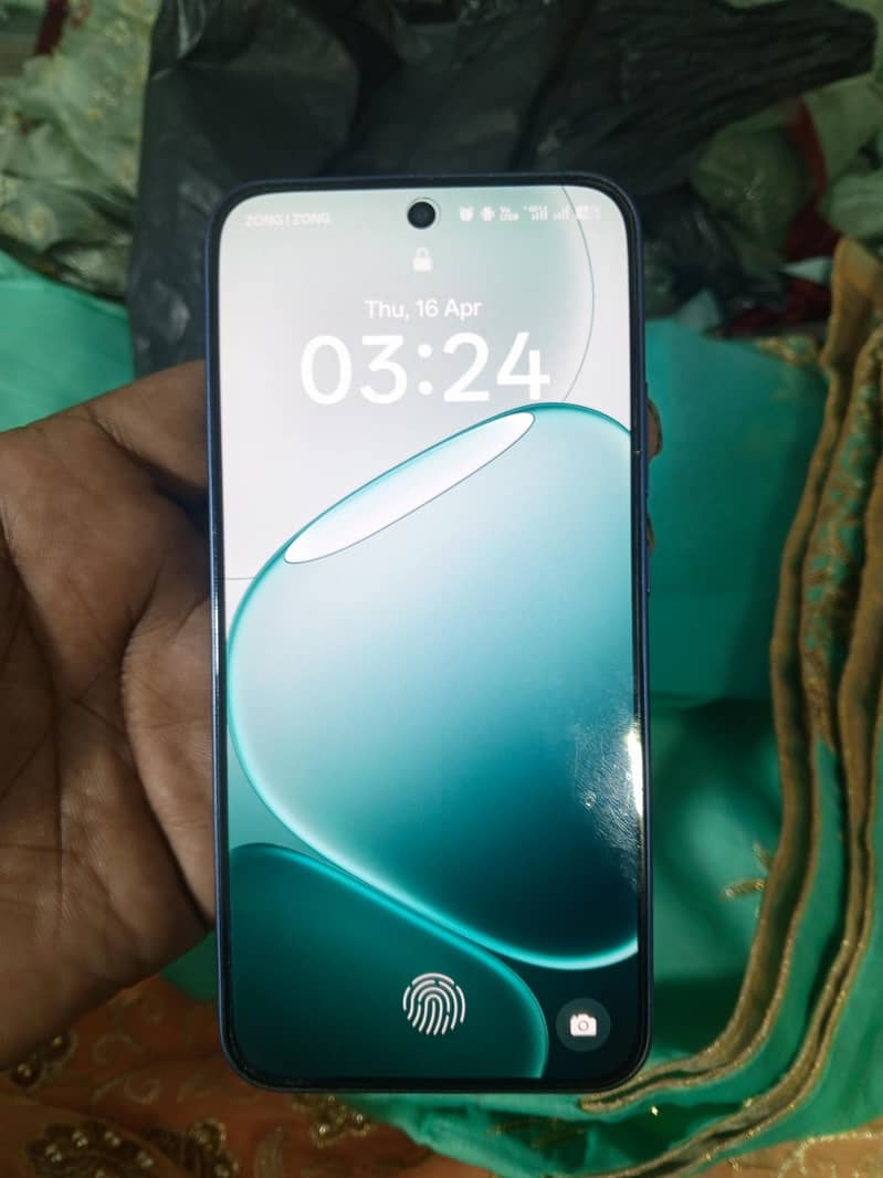 oppo A6 pro 0