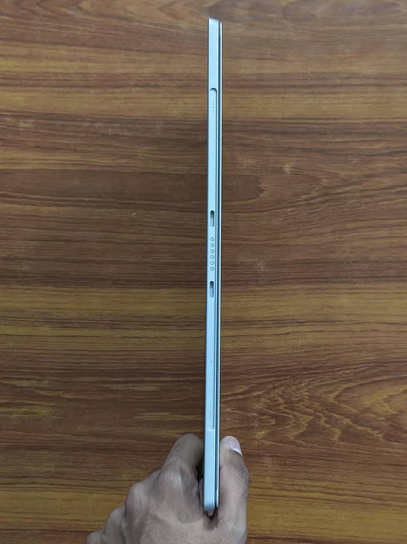 Microsoft Surface 5 Pro 5