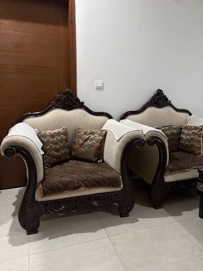Sofa set