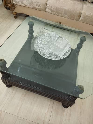 Center table with 2 side tables