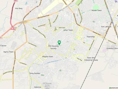 4 MARLA DOUBLE STORY PLAZA FOR SALE ON PIA MAIN BOULEVARD. 2 HALLS . ALL FACILITIES AVAILABLE. WALKING DISTANCE FROM UMT.