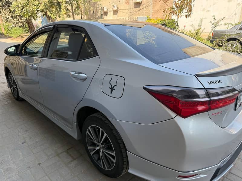 Altis 1.6 Automatic 1