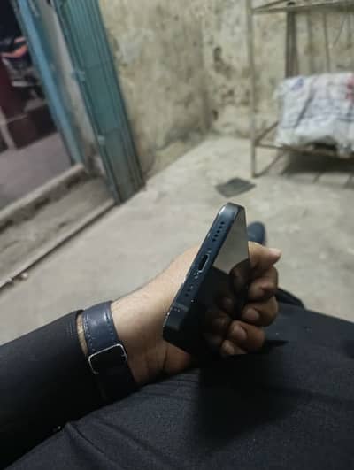 Iphone 13 PTA approved