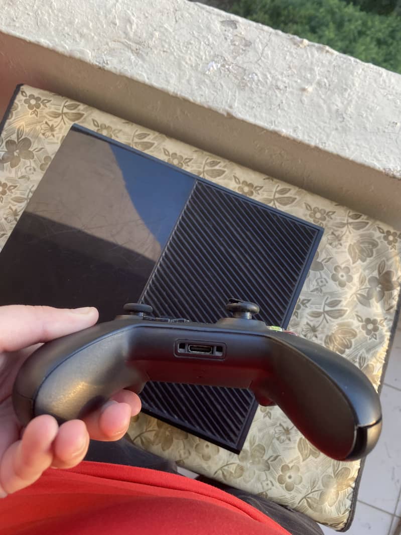 Xbox one used 2
