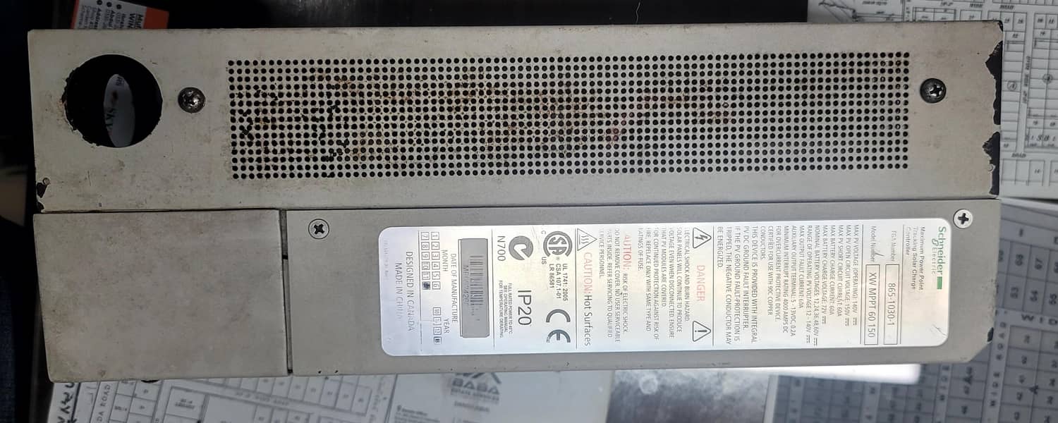 schenider charge controller 4