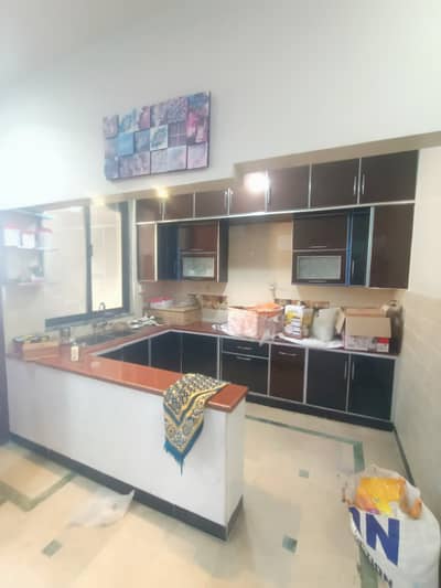 First floor availabile for rent