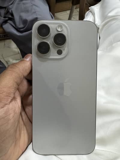 iPhone 15 pro max 256gb JV with box Face ID issue