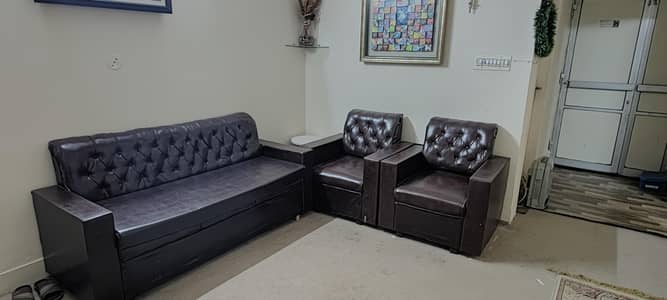05 Seater Sofa Set
