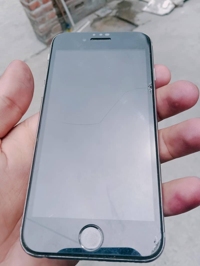 iPhone 3