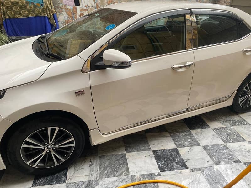 Altis 4