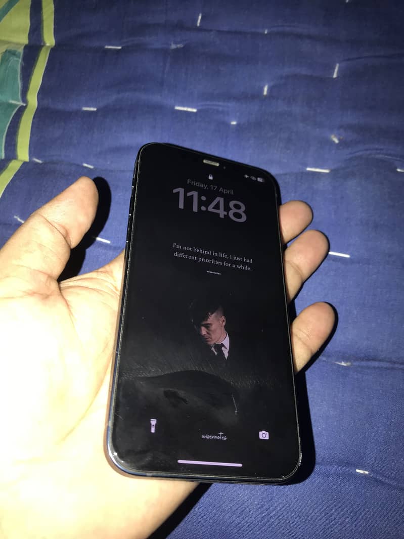Apple iPhone 12 1