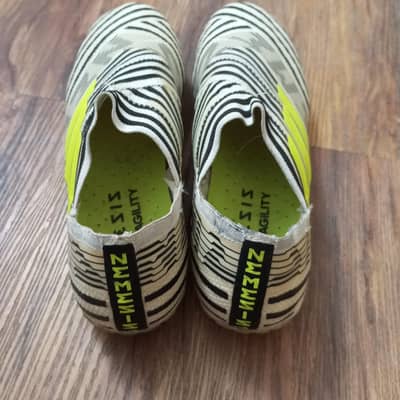 NEMESIS Football Spikes