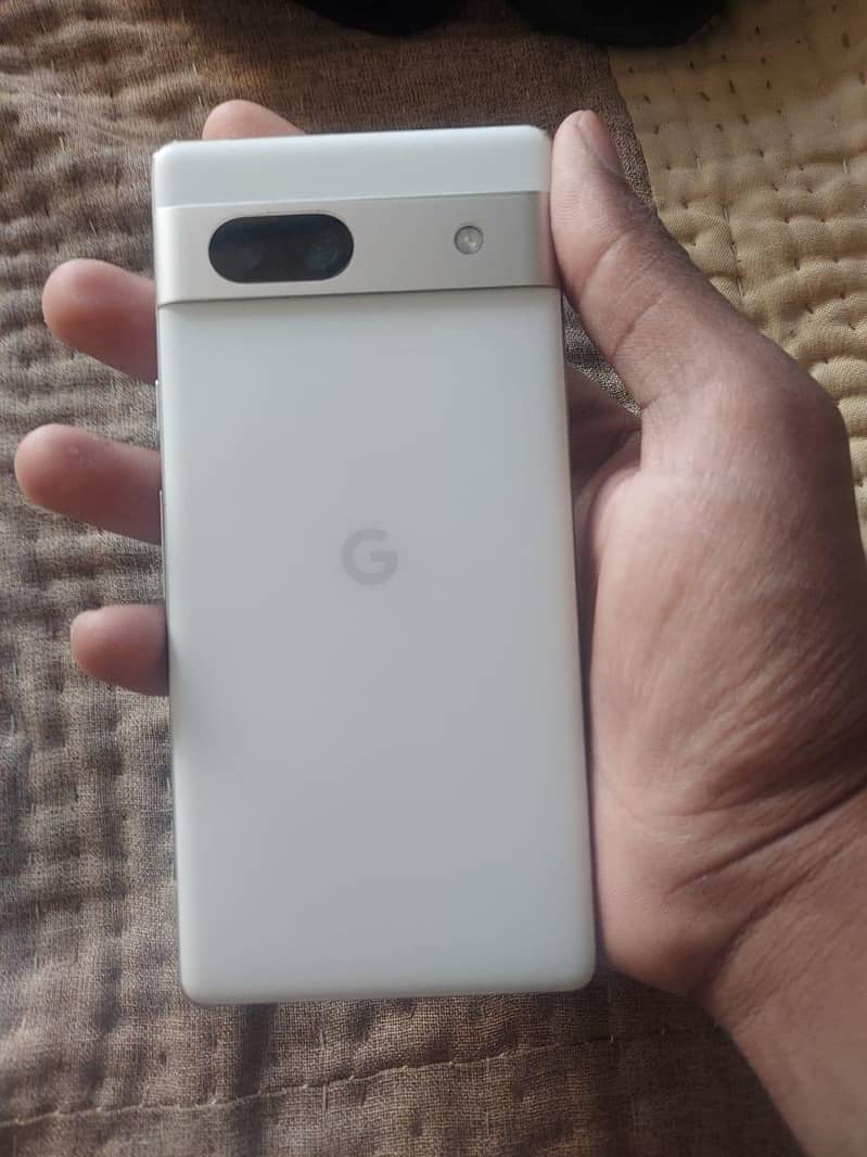 Google Pixel 7a 4