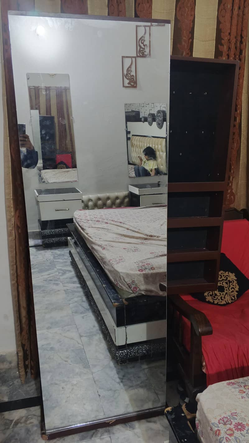 mirror cabnet 2