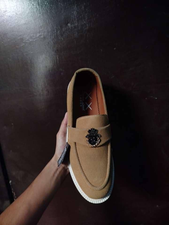 Loafer's 0