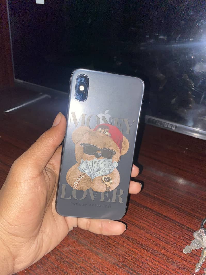 iPhone xs 6