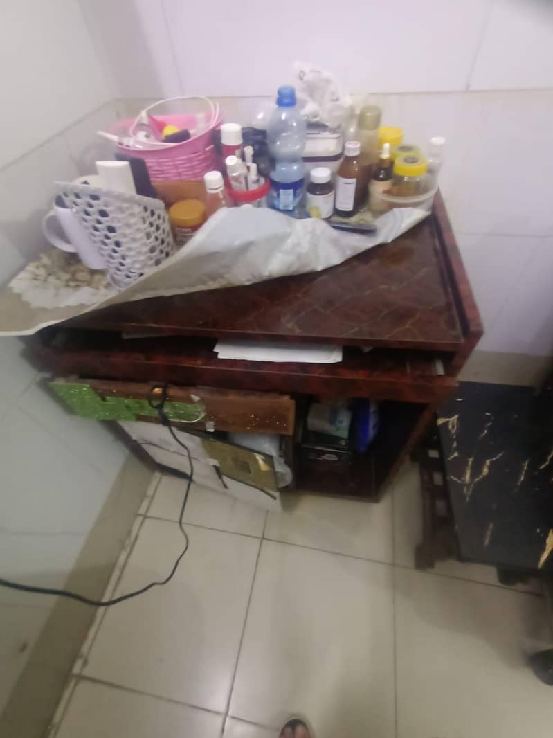 computer table 2