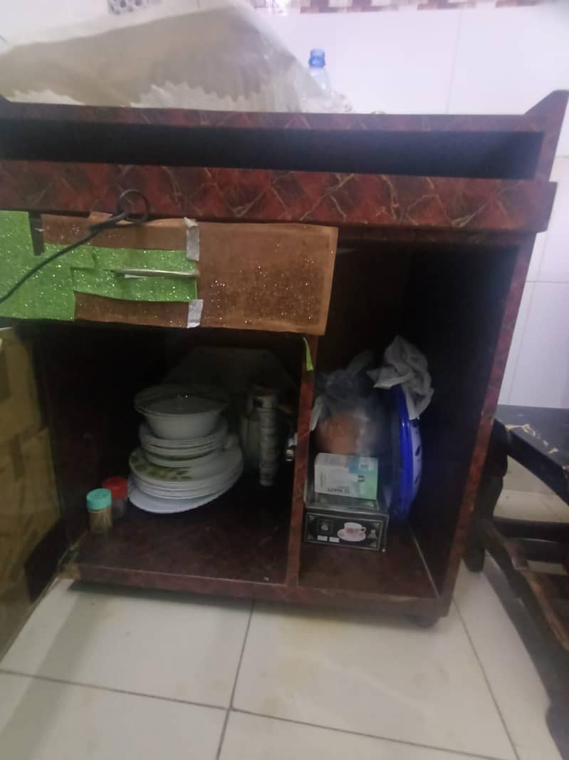 computer table 3