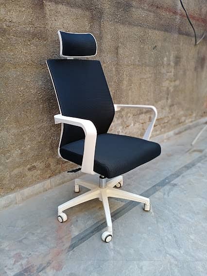 Executive Table/Office Chair/Office Table/Workstations Desk 10