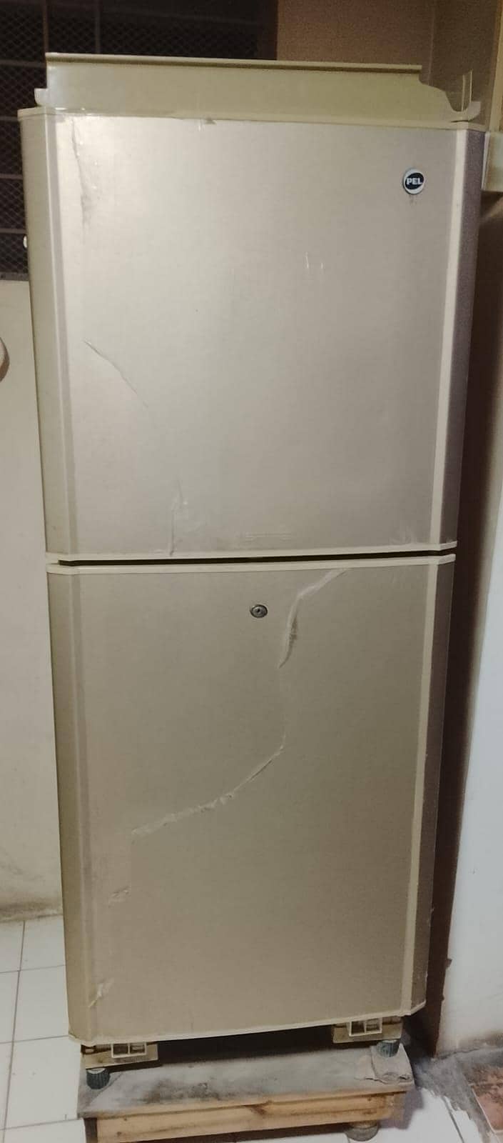 Refrigerator 0