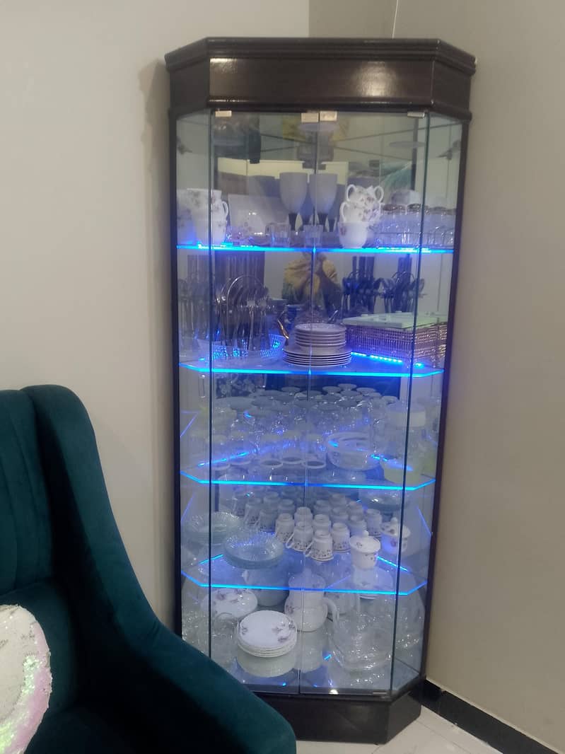 showcase 2