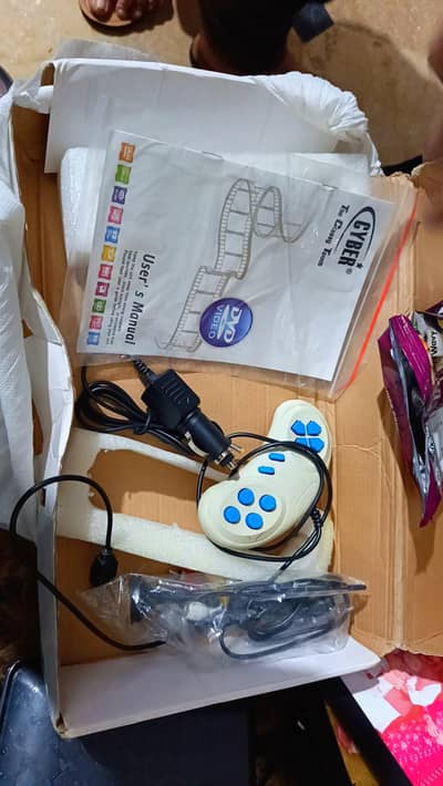 Portable Dvd Player/TV/Radio/Gaming