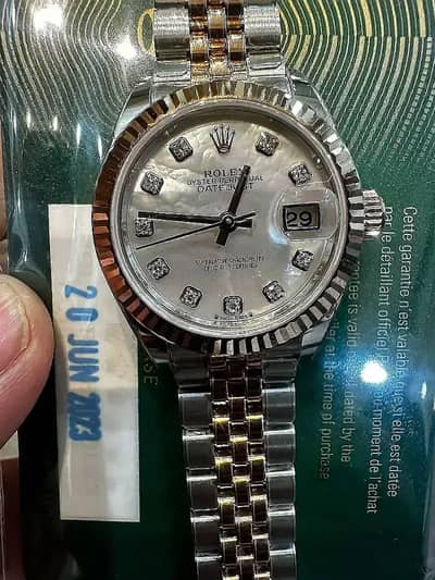 We Buy Rolex Submariner Omega Seamaster Cartier Ballon Bleu IWC TUDOR